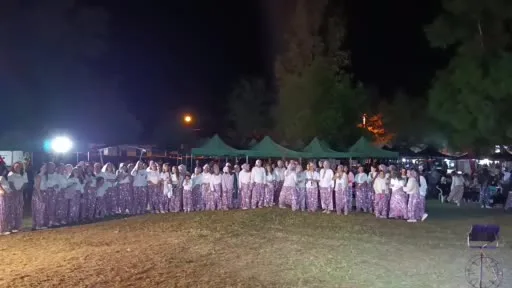 Köylü kadınlardan unutulmaz şalvar gecesi