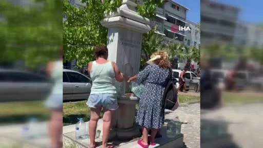 Avşa’da su protestosu: "Konser değil, su istiyoruz"
