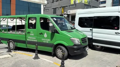 Eski Bakan Arif Ahmet Denizolgun’un kabrinden alınan bulgular Adli Tıp Kurumu’na getirildi