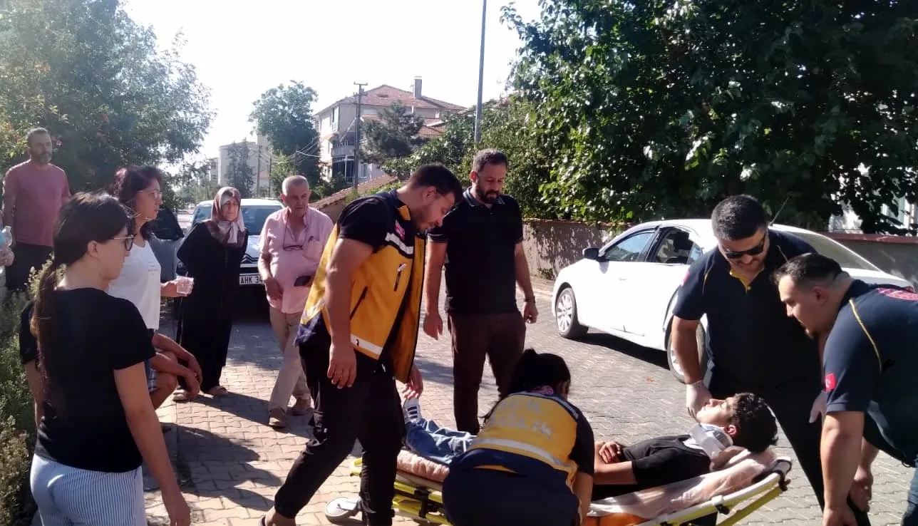 Muratlı’da motosiklet ile otomobil çarpıştı: 1 yaralı