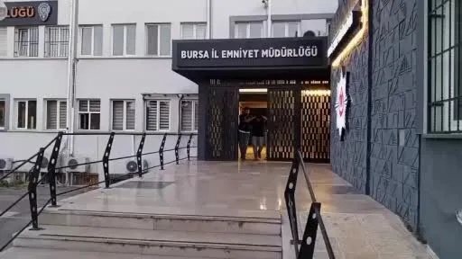 Bağ evinde tatil yapan aranan şahıs, yakalanıp cezaevine gönderildi