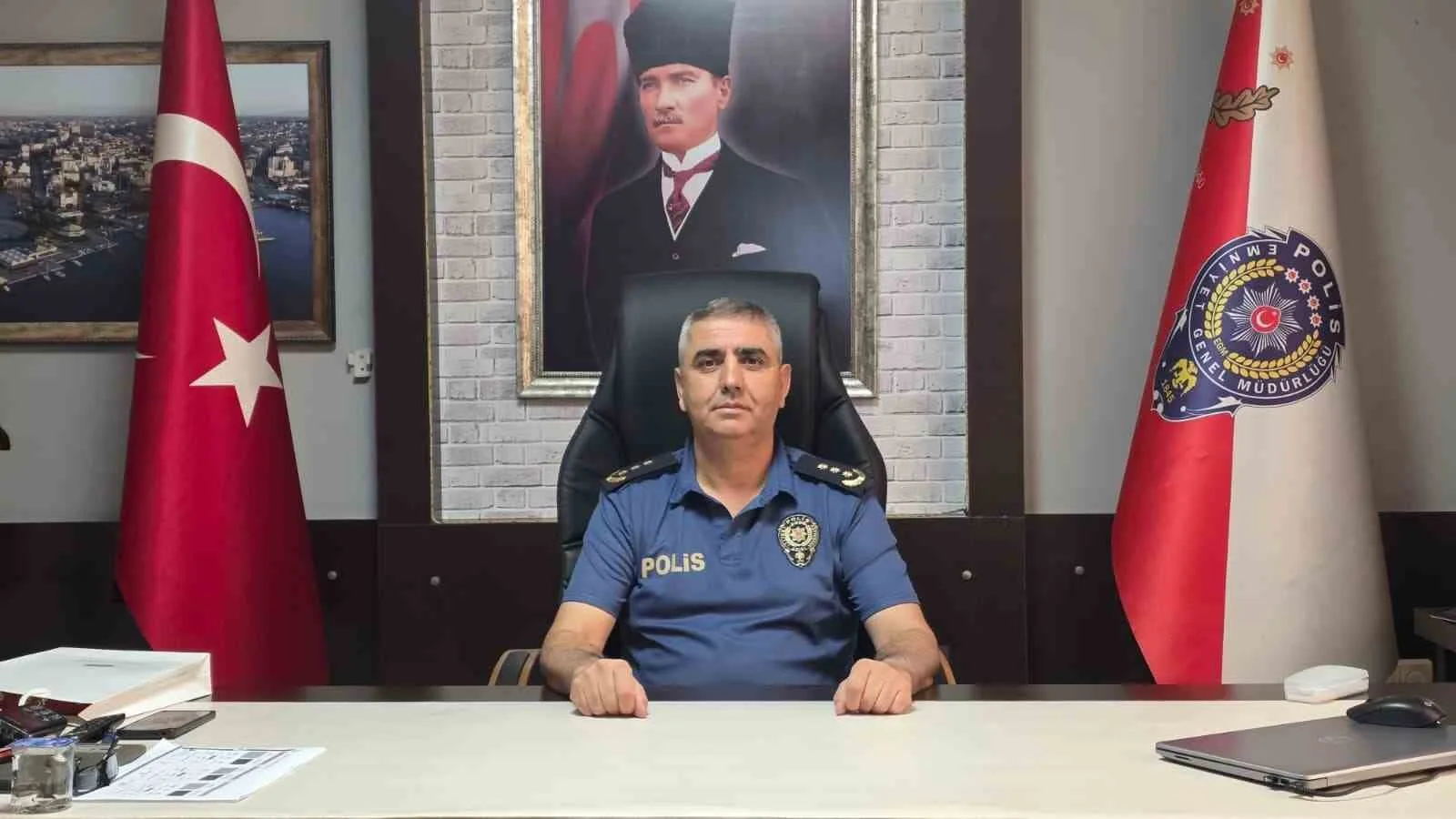 Bandırma İlçe Emniyet Müdürü Mesut Demirdaş, 1. sınıf emniyet müdürlüğüne terfi etti
