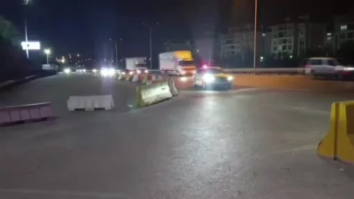 Otomobile zulalanan 6,5 kilo esrar narkotik köpeğiyle bulundu