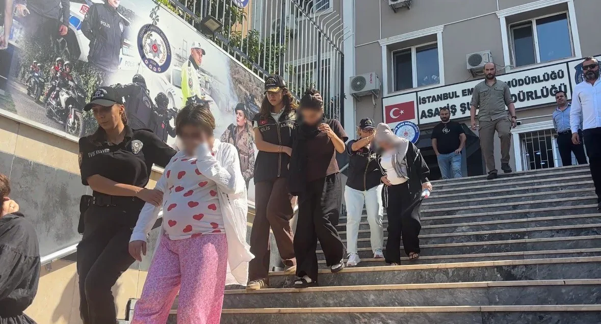 İstanbul’da toplu taşımada yankesicilik yapan şebekeye operasyon