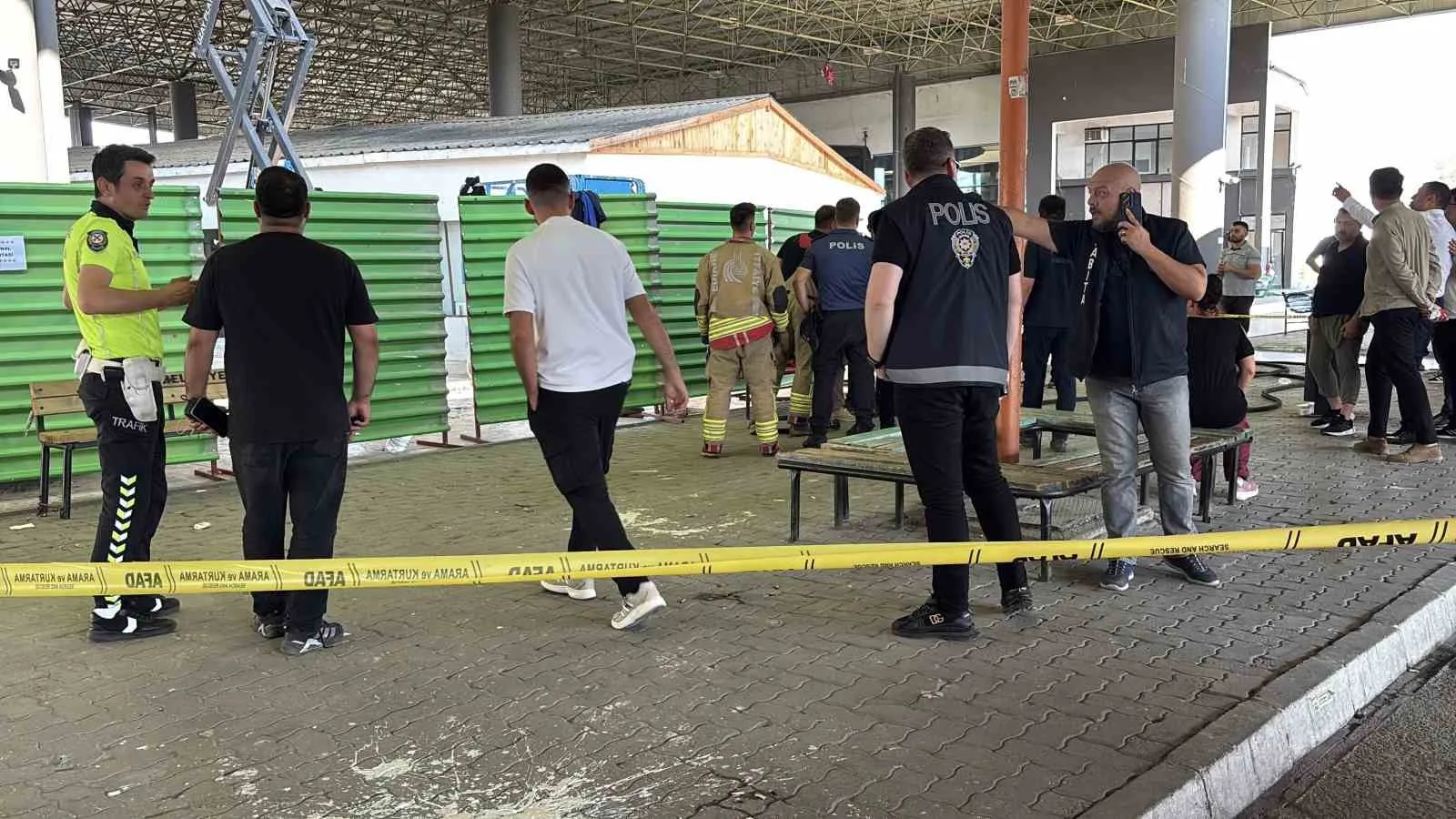 Edirne Otogarı’nda tinerli boya yangını: 2 işçi yaralandı