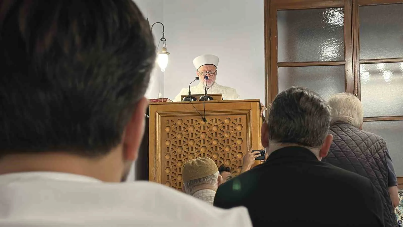 Mevlid Kandili’nde Sakarya’da eller semaya açıldı