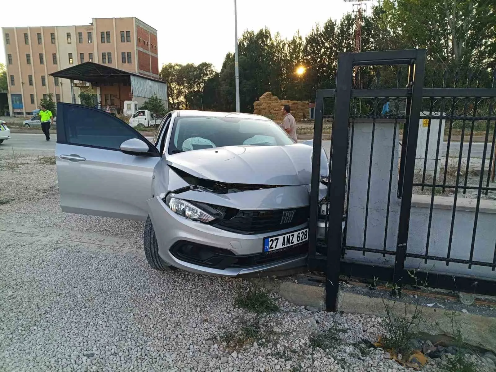 Bilecik’te feci kaza; 1’i ağır 4 yaralı