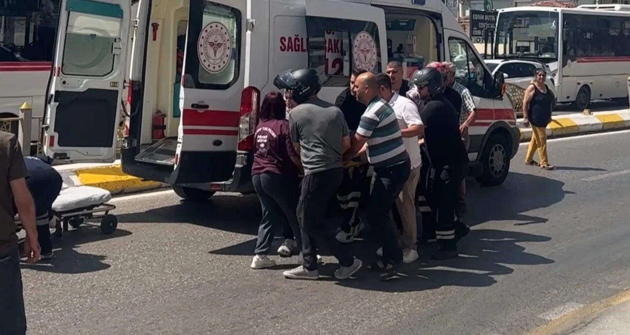 Edirne’de minibüs ile motosiklet çarpıştı: 1 yaralı