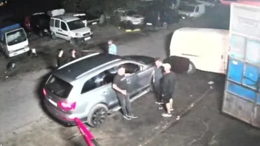 Sanayi sitesi Teksas’a döndü: Önce tüfekle ateş etti, sonra araçla ezildi