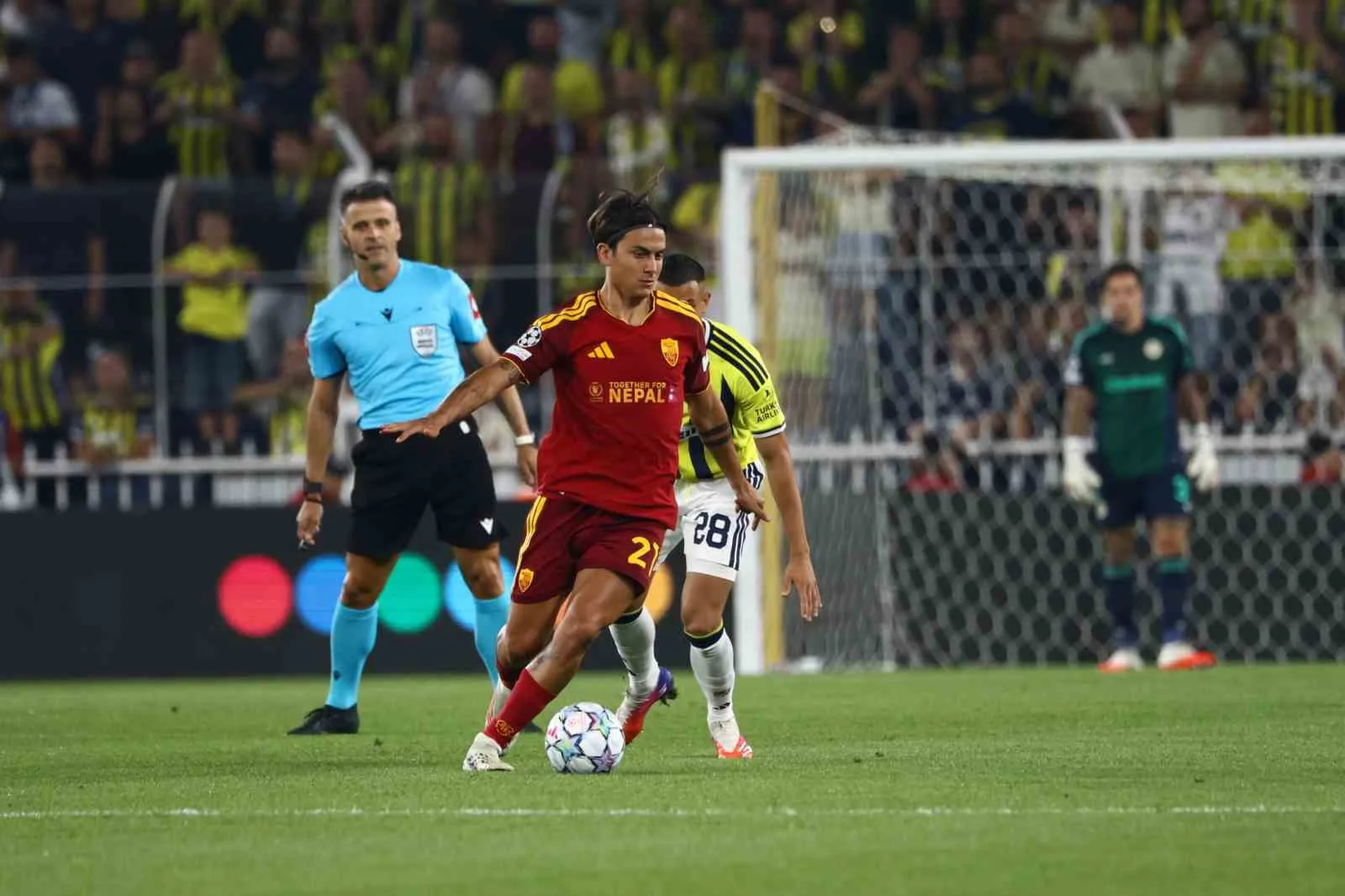 UEFA Şampiyonlar Ligi: Fenerbahçe: 0 - Roma: 0 (Maç devam ediyor)