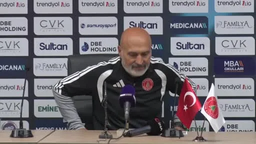 Levent Açıkgöz: "Çok iyi oynamamamıza rağmen son dakikalarda puan kaybettiğimiz bir maç oldu"