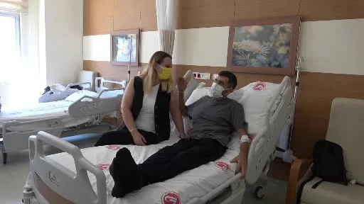 Eşinin böbreği ile hayata tutundu