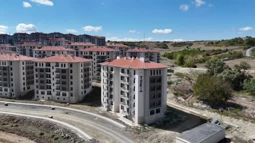 İstanbul’da kiralık sosyal konut başvuruları başladı: Arnavutköy’deki 90 konut havadan görüntülendi