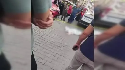 Servis minibüsünün çarptığı 6 yaşındaki çocuk hayatını kaybetti