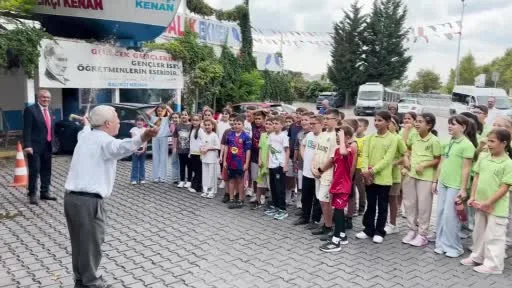 Öğrenciler ilk dersini Türkiye Deniz Canlıları Müzesi’nde yaptı
