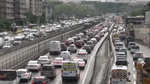 İstanbul’da trafik yoğunluğu yüzde 78’e ulaştı