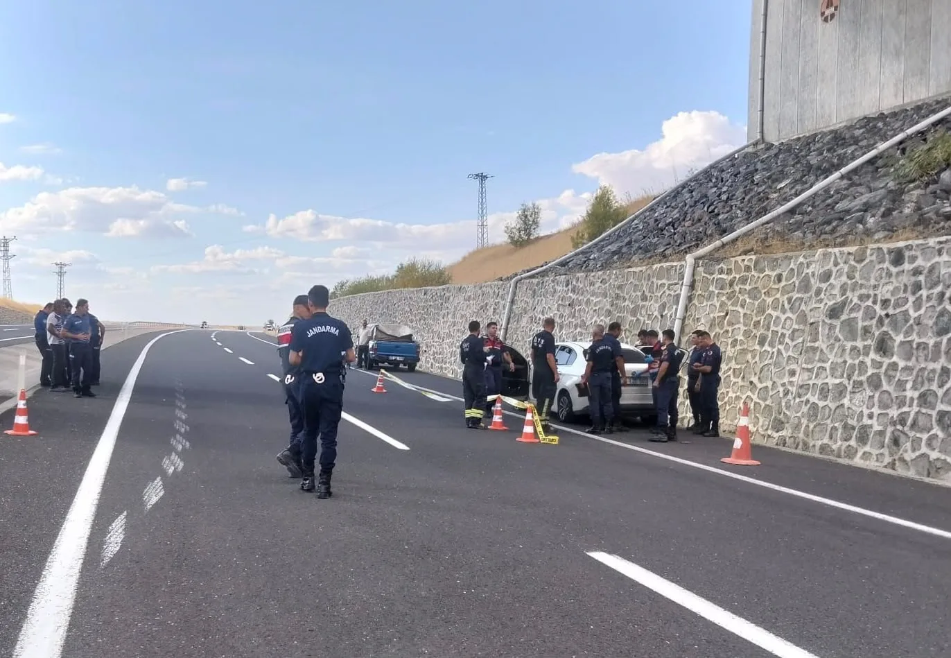 Hayrabolu’da seyir halindeki otomobile silahlı saldırı: 1 ölü
