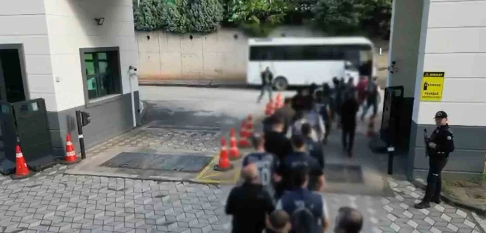 460 milyon liralık para aktarımı olan suç örgütüne dev operasyon