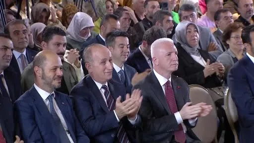 Bakan Kurum’dan TOKİ borçlularına yüzde 25 indirim müjdesi