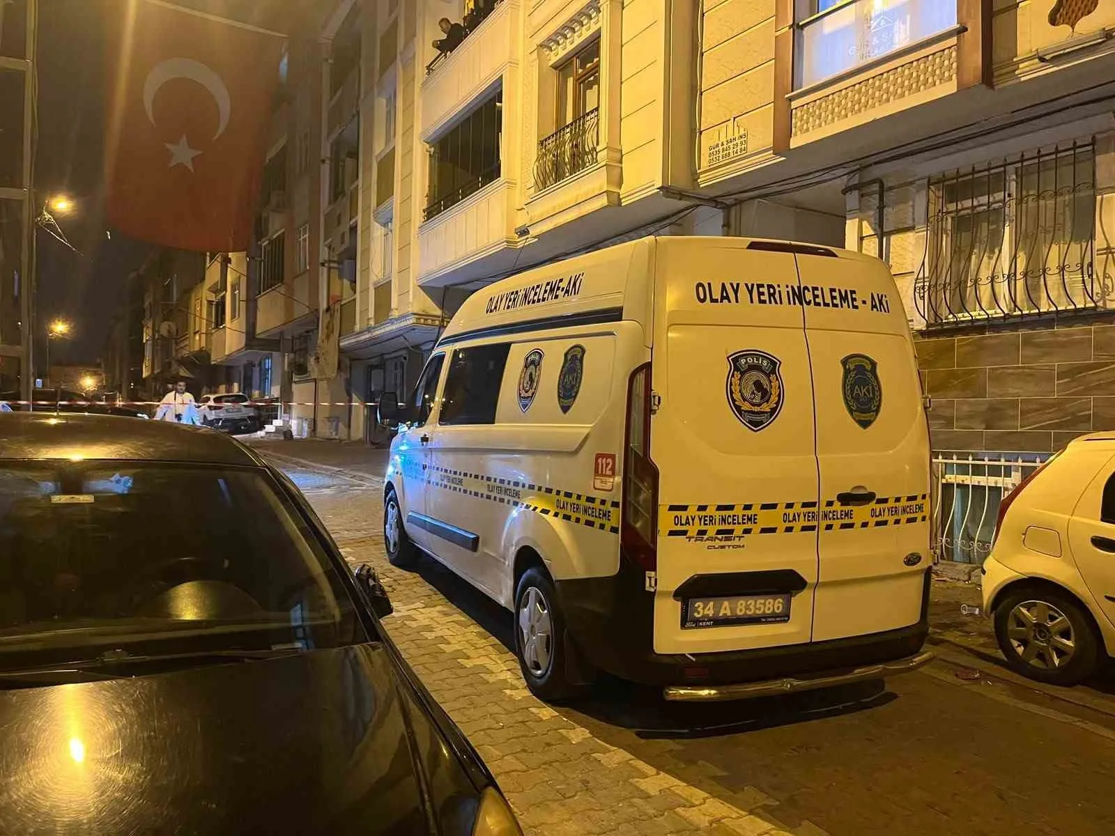 Esenyurt’ta asker eğlencesinde ortalık karıştı : 2 yaralı