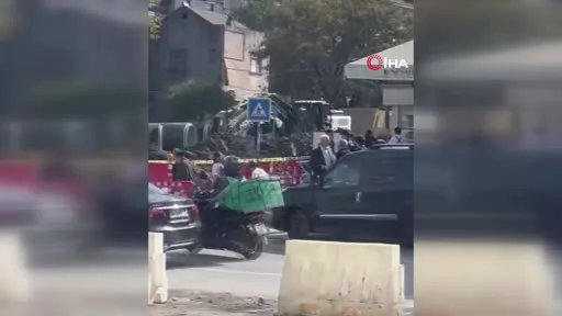 İSKİ’nin alt yapı çalışması sırasında doğalgaz borusu delindi, vatandaşlar büyük panik yaşadı