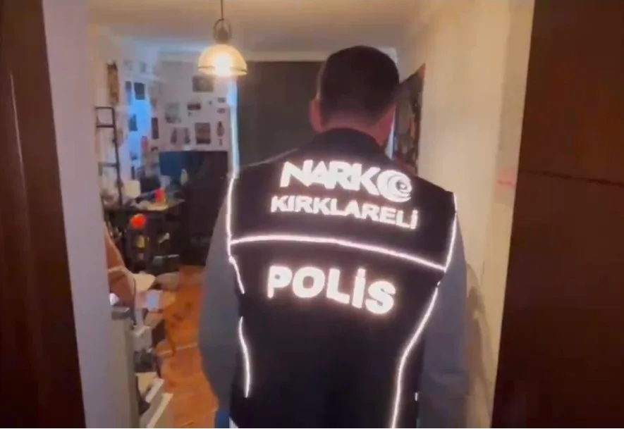 Kargoyla uyuşturucu ticaretine büyük darbe: 8 şüpheli tutuklandı