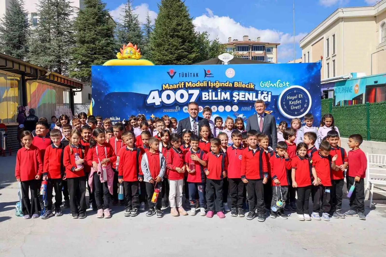 Bilecik’te 9 bin 645 kişilik bilim şenliği