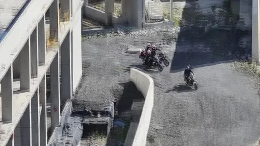 Motosikletli polis timlerinin eğitiminde son dersi İstanbul İl Emniyet Müdürü Selami Yıldız verdi