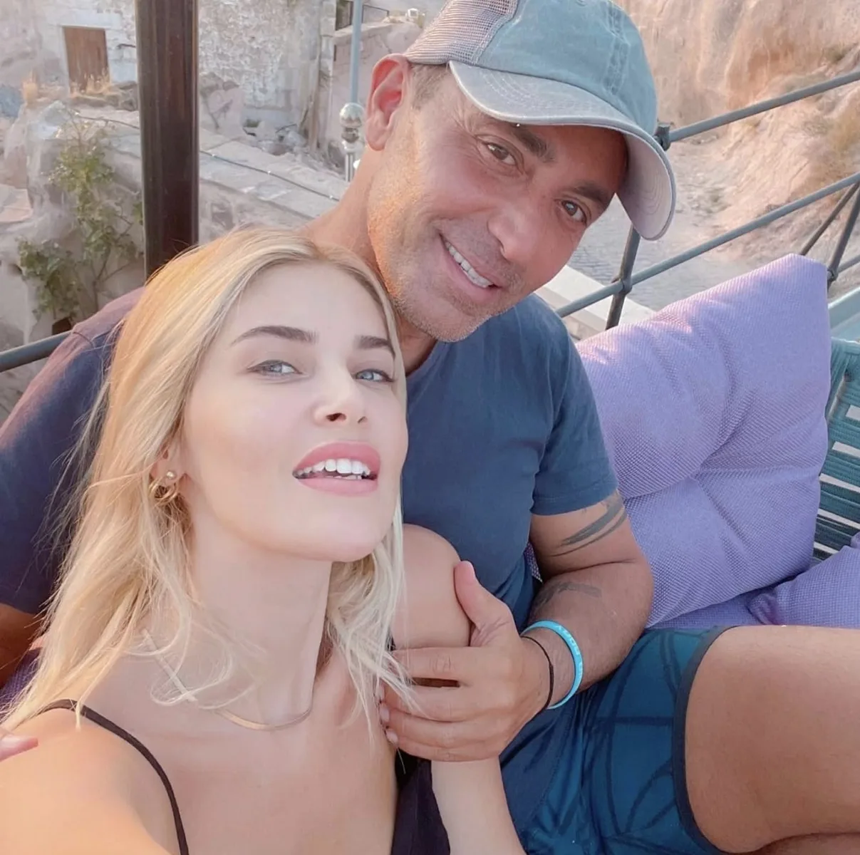 Mustafa Sandal’ın eşi Melis Sandal’ın malvarlıklarına tedbir kararı