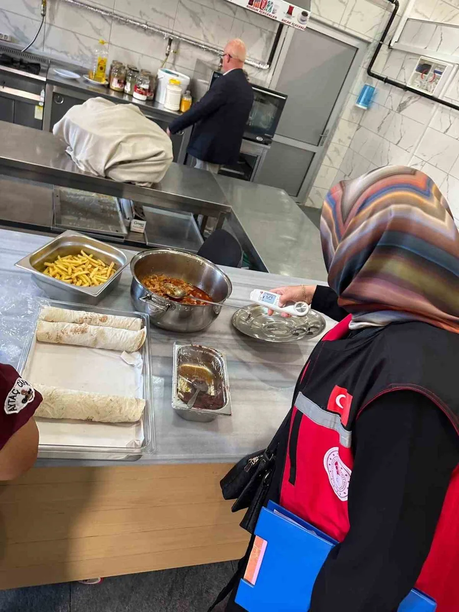 Yalova’da okul kantinlerinde gıda denetimi başladı