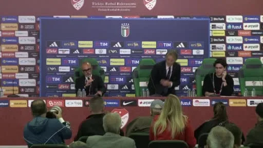 Roberto Mancini: "Takım her şeyi en iyi şekilde sahaya taşıdı, mutluyum"