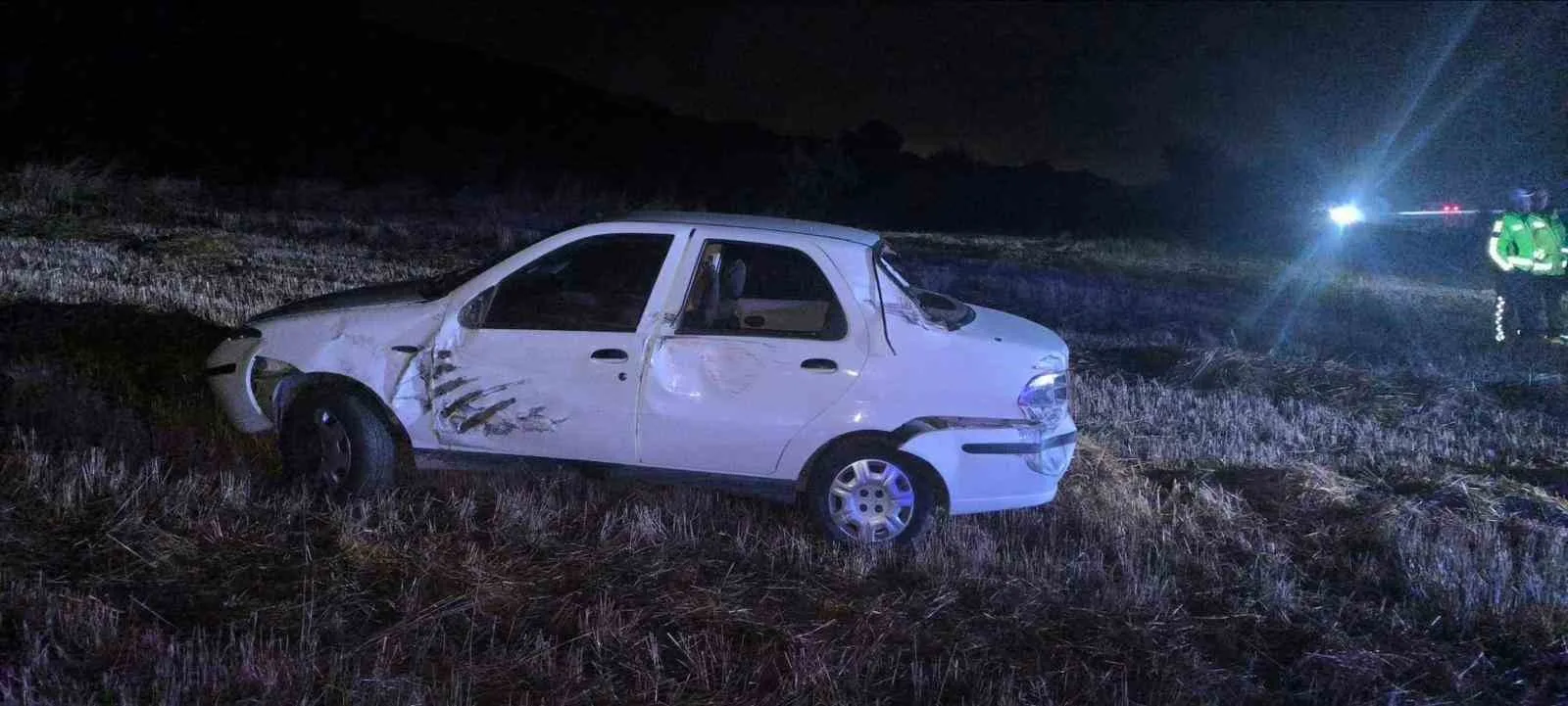 Bilecik’te ehliyetsiz sürücü kaza yaptı: 3 yaralı