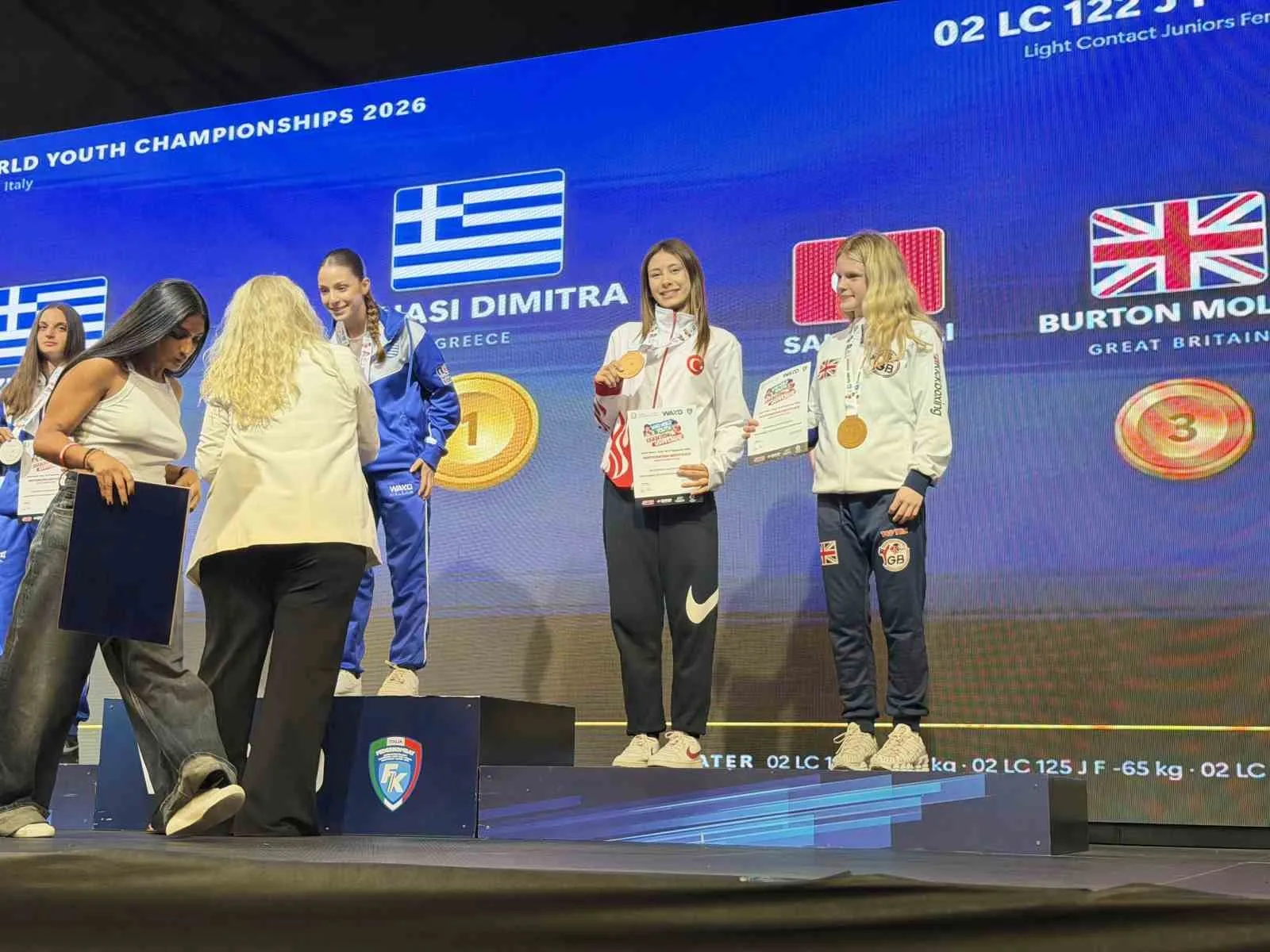 Bursalı milli sporcu Aslı Salım, İtalya’da dünya üçüncüsü oldu