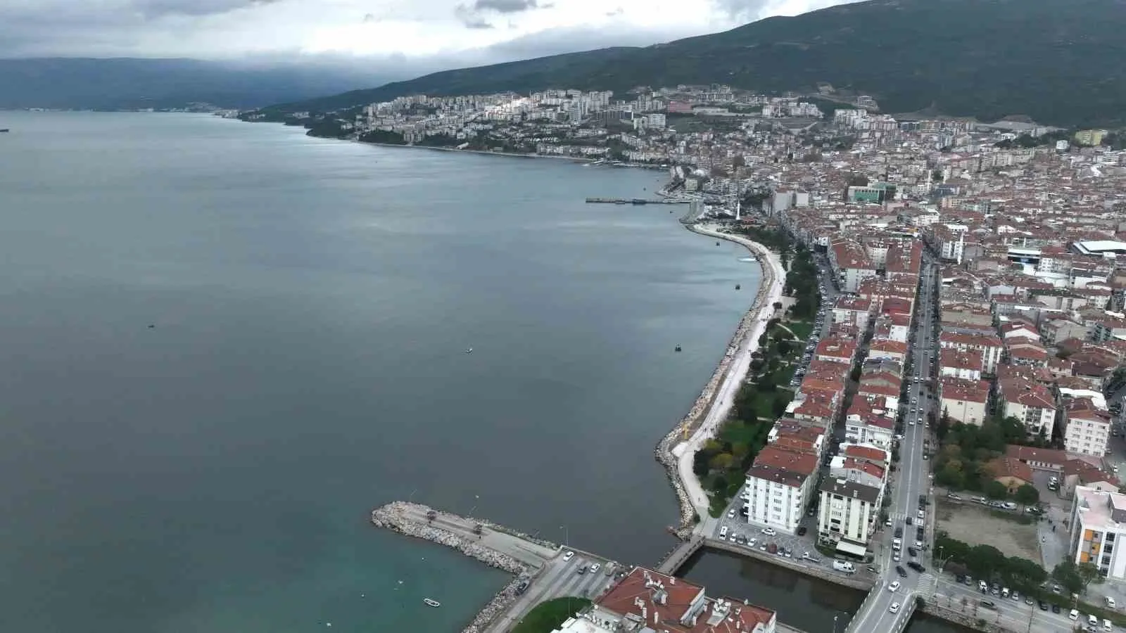 Gemlik depremi korkuttu, uzmanlardan hareketlilik sürüyor uyarısı