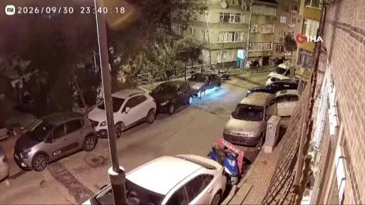 Polisten kaçan TV programcısı Deniz Türkeri kaza yaptı: O anlar kamerada