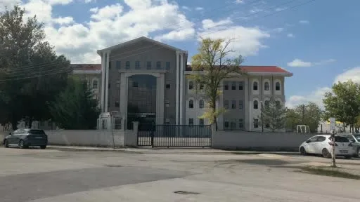 Okula silahla giren genç panik yaşattı, gerçek sonradan ortaya çıktı