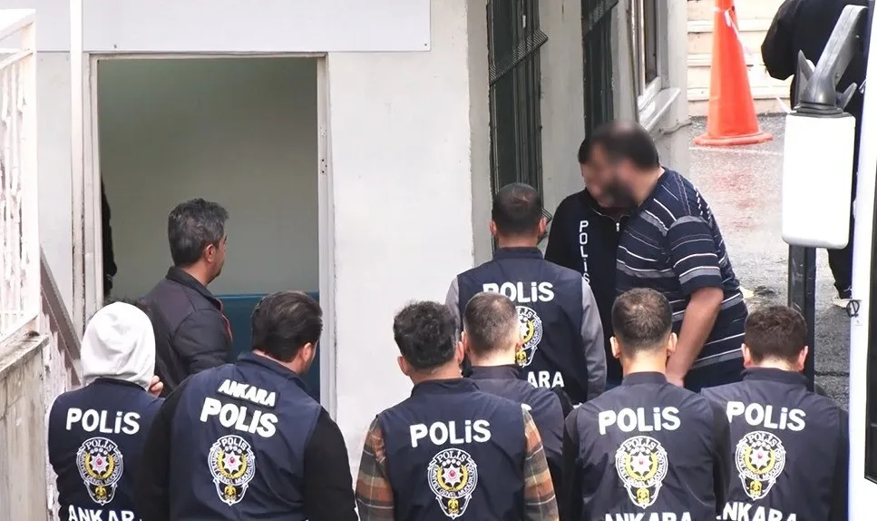Eyüpsultan Belediyesine yönelik operasyonda gözaltına alınan şüpheliler Ankara’ya gönderildi