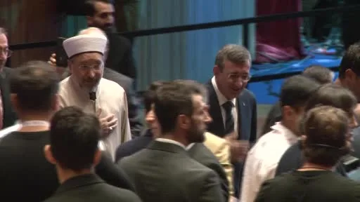 Cumhurbaşkanı Yardımcısı Cevdet Yılmaz: "FETÖ dediğimiz yapılanma insanların aklına ipotek koyup onları adeta makineye dönüştürdü"