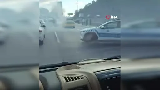 TEM otoyolunda seyir halindeki takside yangın çıktı