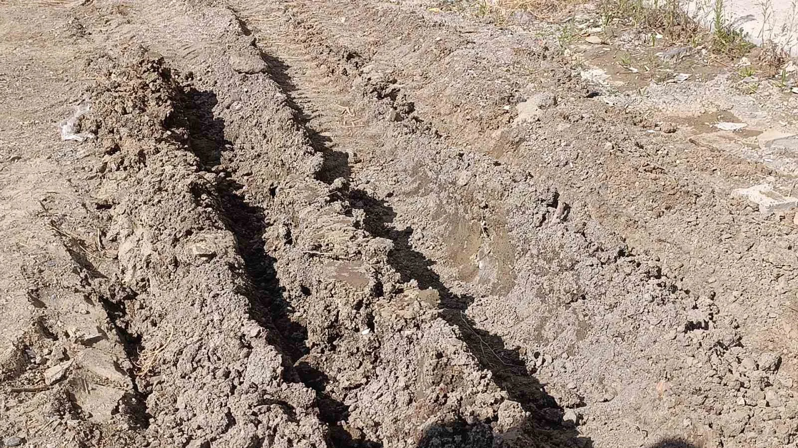 Tekirdağ’da sokakta pankartla tepki: "3 yıldır off-road pisti kullanıyoruz"