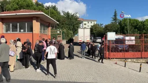 İstanbul Valiliği: "Başakşehir’deki ortaokulda öğrenciler arasında çıkan kavgada 5 öğrenci yaralandı"