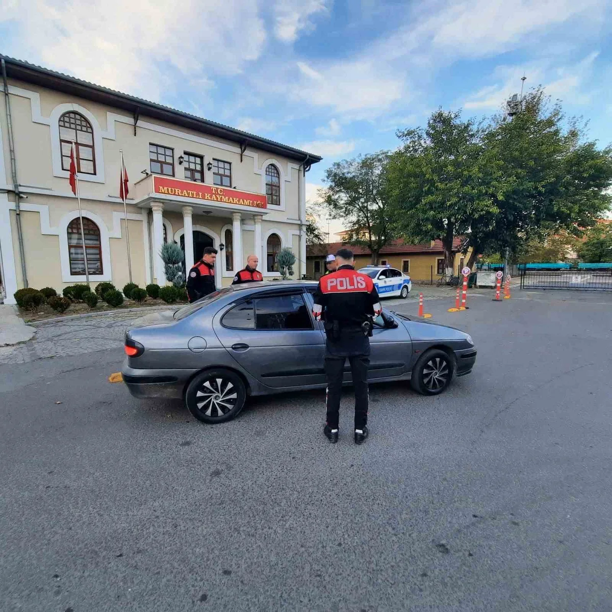 Muratlı’da polisten sıkı denetim