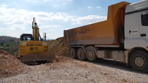 Büyükşehir’den Görükle’de yeni yola yeni altyapı