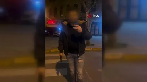 Beylikdüzü’nde konuşmak için çağırdığı adamı silahla tehdit etti... O anlar kamerada