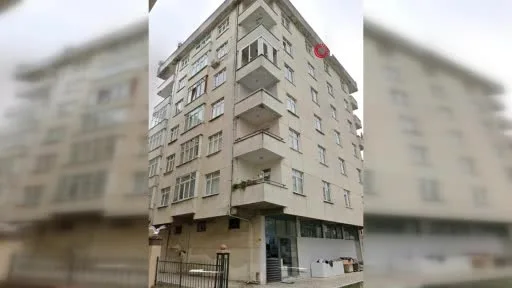 Maltepe’de 3 katı çöken binanın çökmeden önceki fotoğrafları ortaya çıktı