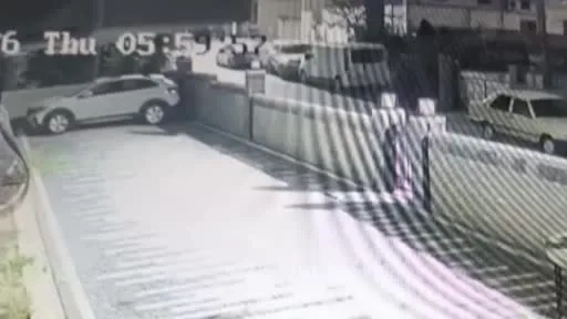 Maltepe’de binanın çökme anı kamerada