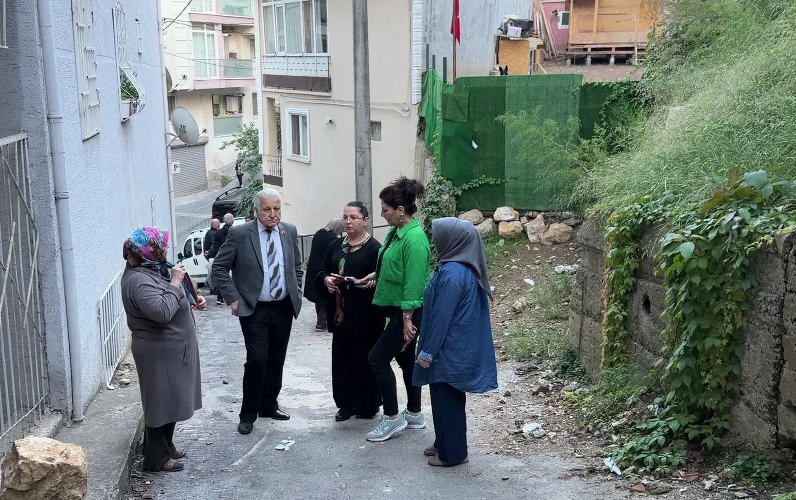 Köpek çiftliği mahalleyi ayağa kaldırdı