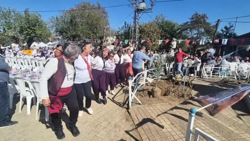 Türk ve Yunan mübadil torunları aynı sofrada buluştu