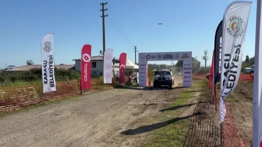 Deniz kenarında off-road heyecanı
