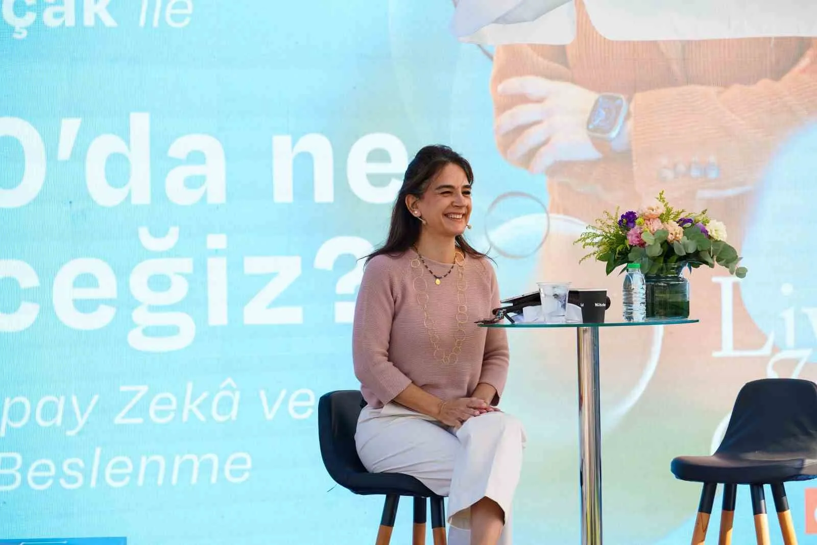 Akmerkez Live Well’de uzmanlar sağlıklı uzun yaşamı konuştu